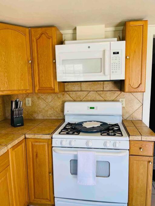 Quaint Historic Cottage In Downtown Phoenix Extérieur photo